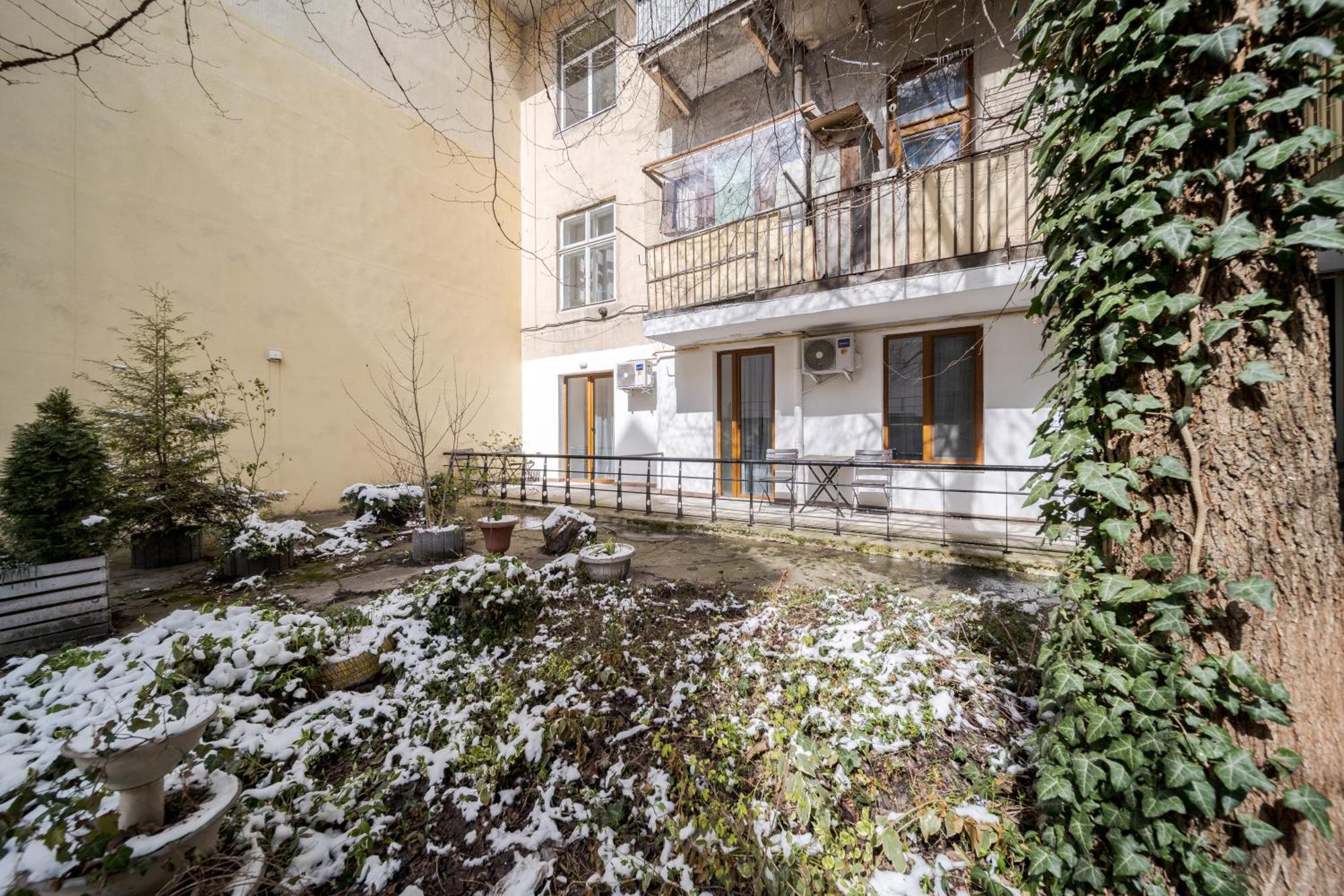 Demar Apart Violet Lviv Kültér fotó