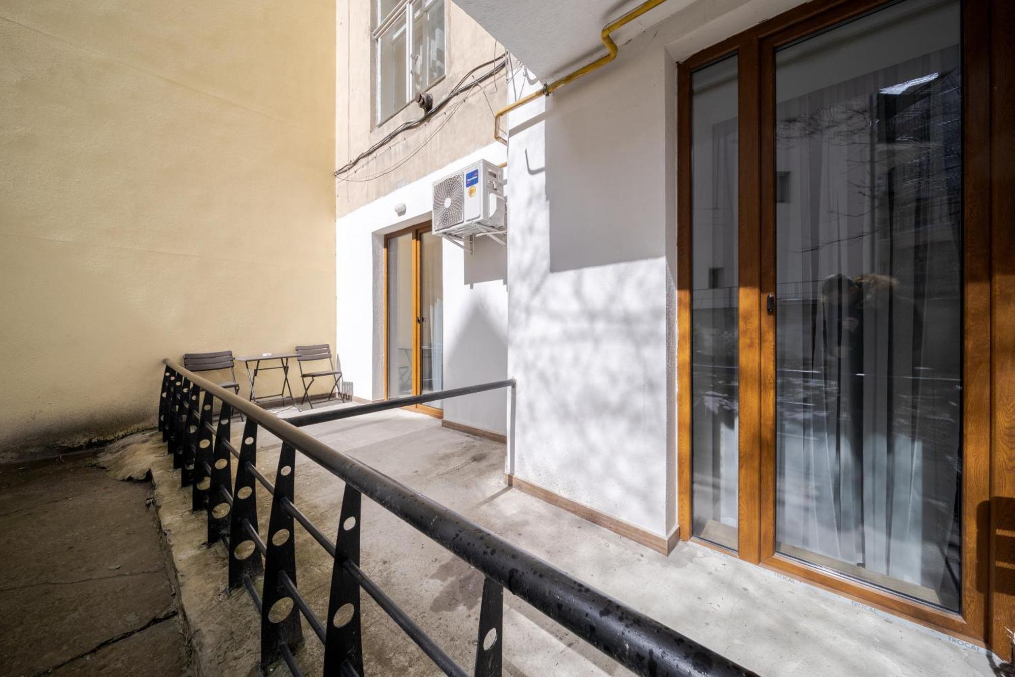 Demar Apart Violet Lviv Kültér fotó