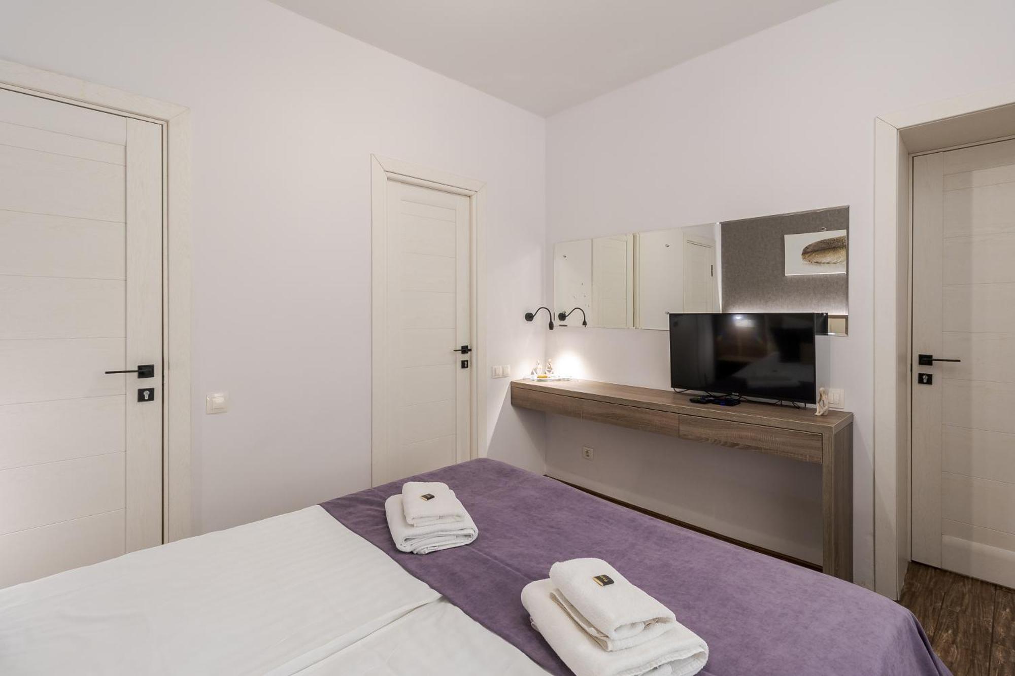 Demar Apart Violet Lviv Kültér fotó