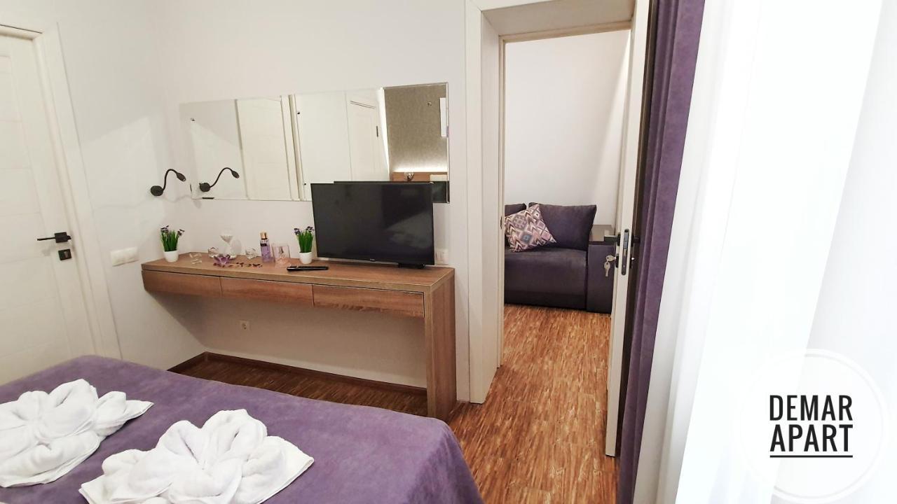 Demar Apart Violet Lviv Kültér fotó