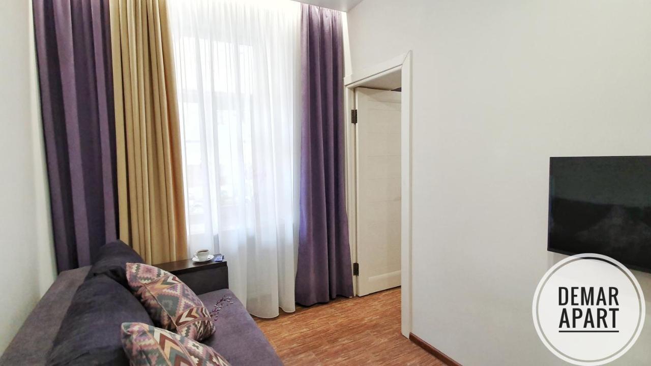 Demar Apart Violet Lviv Kültér fotó